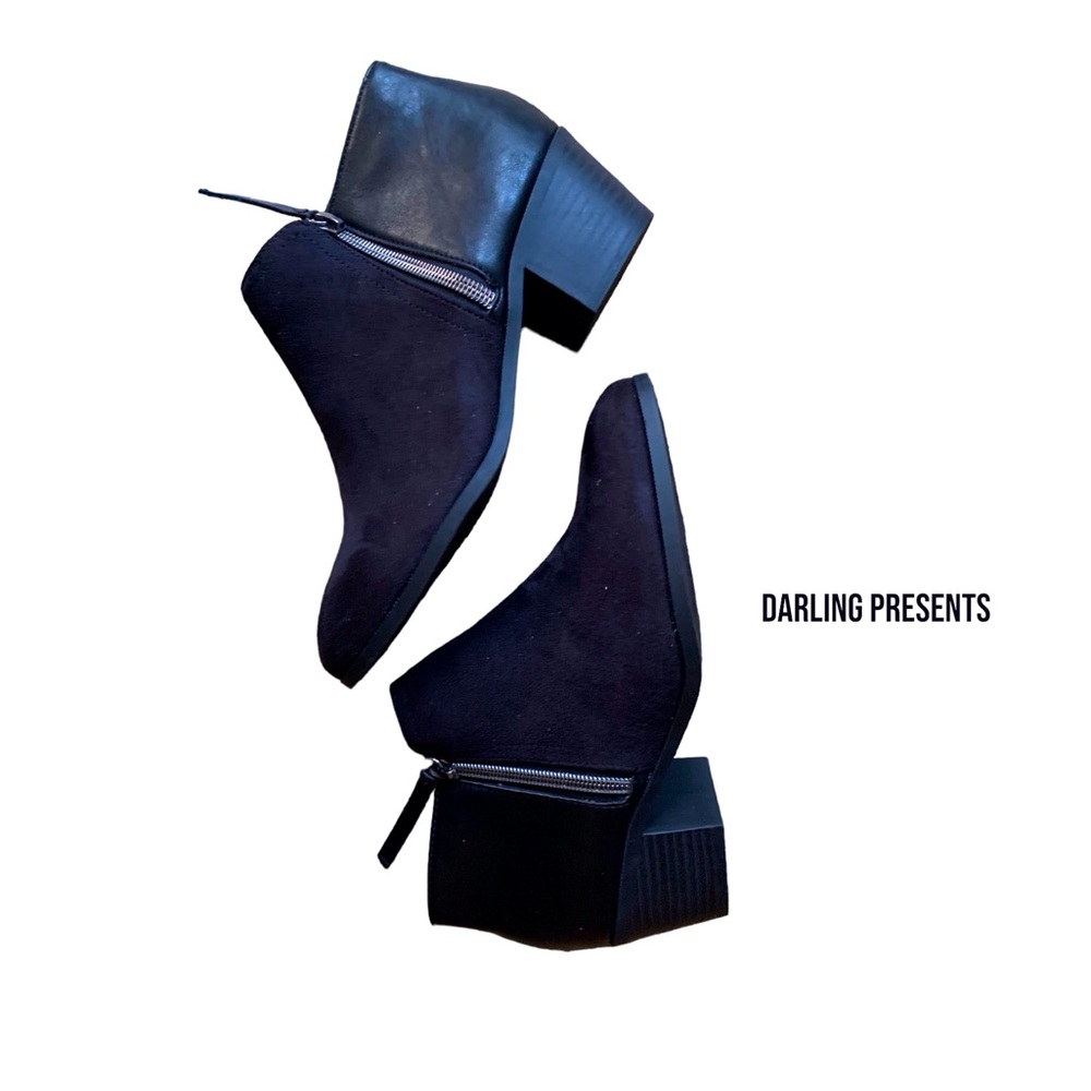 Soda Suede Leather Ankle Books Women Color Black Size 6